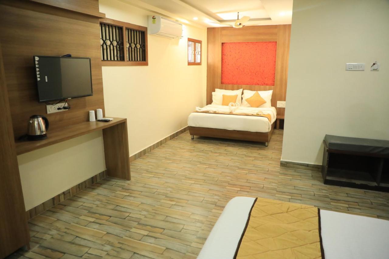 The K11 Hotels - T Nagar Chennai Extérieur photo