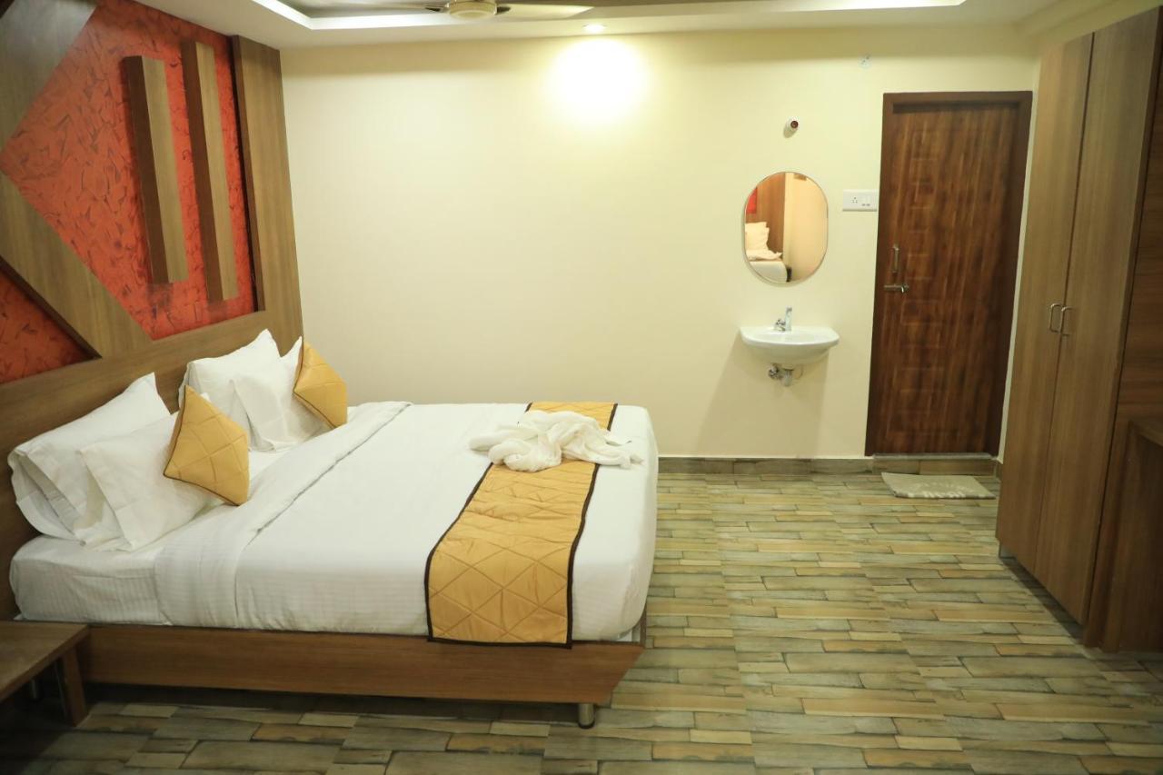 The K11 Hotels - T Nagar Chennai Extérieur photo